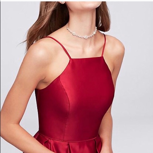 David’s bridal red ball gown - Picture 2 of 7